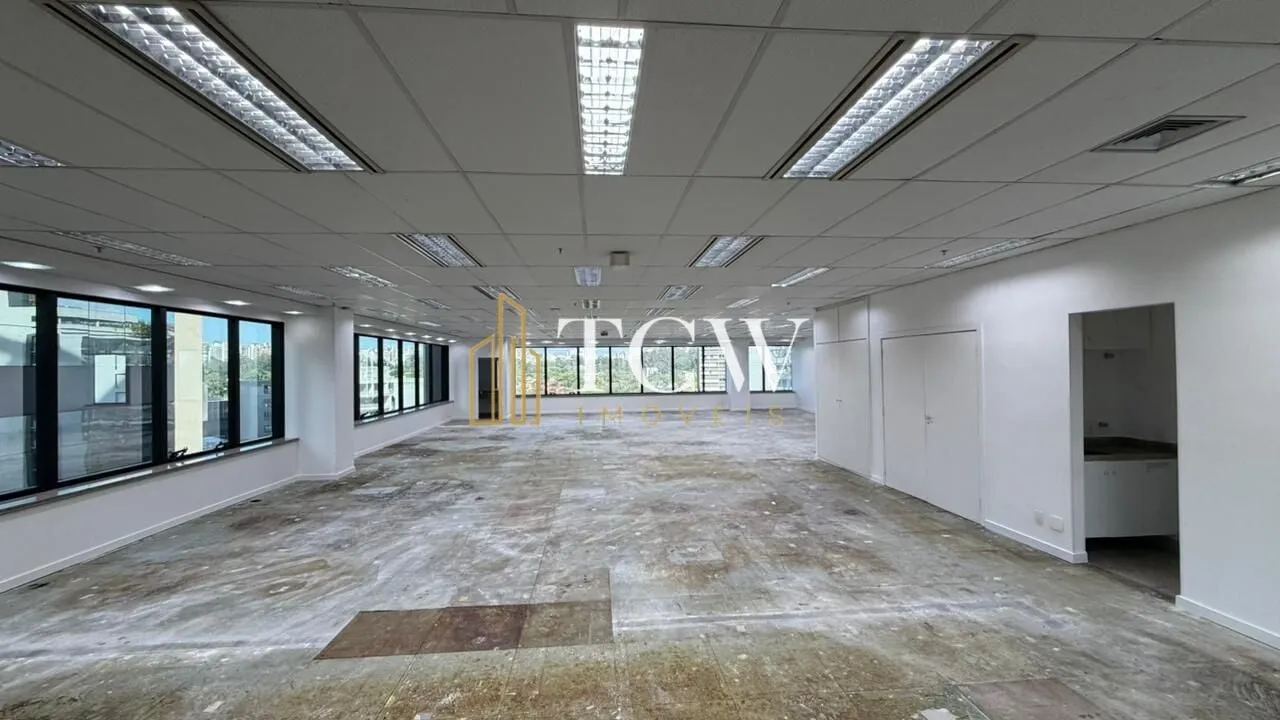 Foto do imóvel Conjunto Comercial para Locação no Itaim Bibi | 238 m² | Vão Livre | 7 Vagas | São Paulo/SP em Vila Nova Conceição, São Paulo - SP