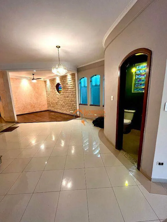 Imagem Sobrado com 4 dormitórios à venda, 480 m² por R$ 1.550.000,00 - Vila Rosália - Guarulhos/SP