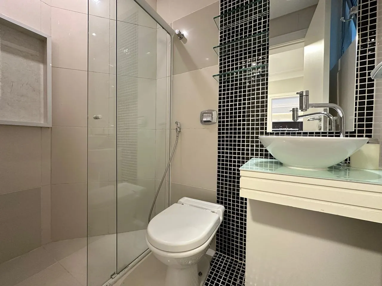 Imagem Apartamento com vista para o mar à venda com 1102m2 por R$ 2.590.000,00