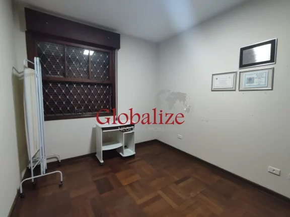 Imagem BELISSIMA CASA COM PISCINA NO BAIRRO DO EMBARÉ, 3DORMITÓRIOS, 1 SUÍTE, GARAGEM PARA 3 CARROS. VALOR R$1.200.000,00
