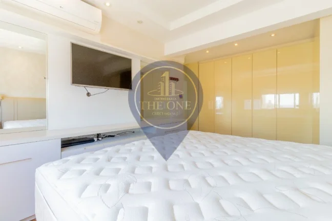 Imagem Luxuoso apartamento de 4 quartos e 4 suítes em Perdizes, São Paulo-SP: 2 salas, 6 banheiros, 4 vagas de garagem, 250m² de área.