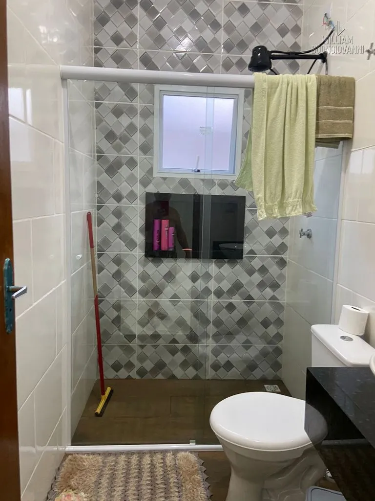 Imagem Casa térrea 2 dormitórios com piscina em Mongaguá