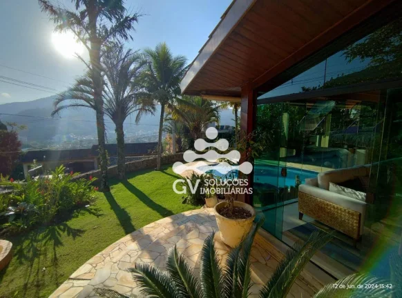 Casa com 4 suítes à venda, 245 m² por R$ 2.990.000 - Ponta Das Toninhas - Ubatuba/SP
