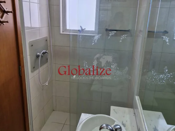 Imagem Apartamento com 3 quartos, 1 suíte e duas vagas de garagem no coração da Pompeia, em Santos. Valor R$ 1.120.000,00.
