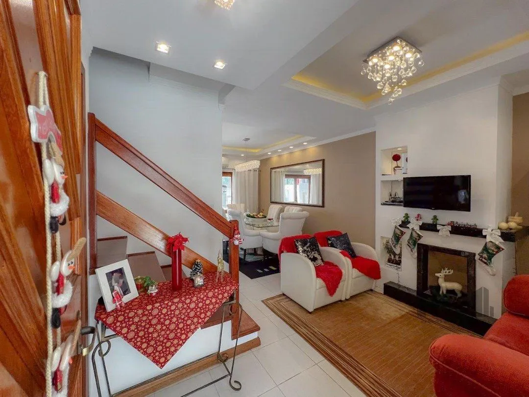 Imagem Casa Condominio para Venda - 202m², 3 dormitórios, sendo 1 suites, 2 vagas - Ipanema/ Jardim Verde