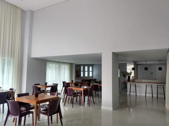 Imagem Apartamento com 2 Quartos à Venda, 56 m²em Benfica - Fortaleza