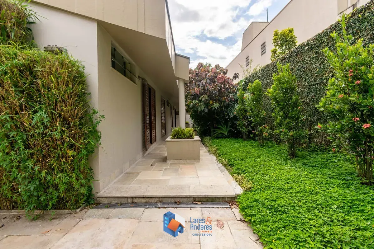 Imagem Casa para venda em Alto de Pinheiros com 4 quartos, sendo 4 suítes, 495m²