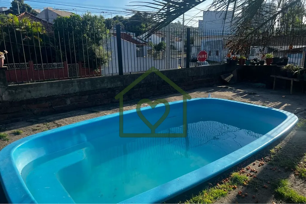 Imagem Descubra a casa dos seus sonhos nesta encantadora propriedade residencial localizada no coração de...