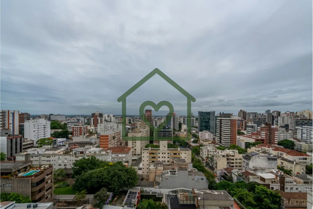 Imagem O Príncipe de Manchester é extremamente bem localizado no ponto mais alto da Eudoro Berlink, à du...
