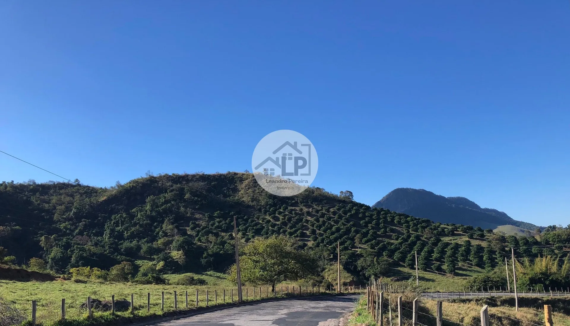 Imagem Fazenda/Sítios/Chácaras de 480000m² no bairro Carmo, em Carmo