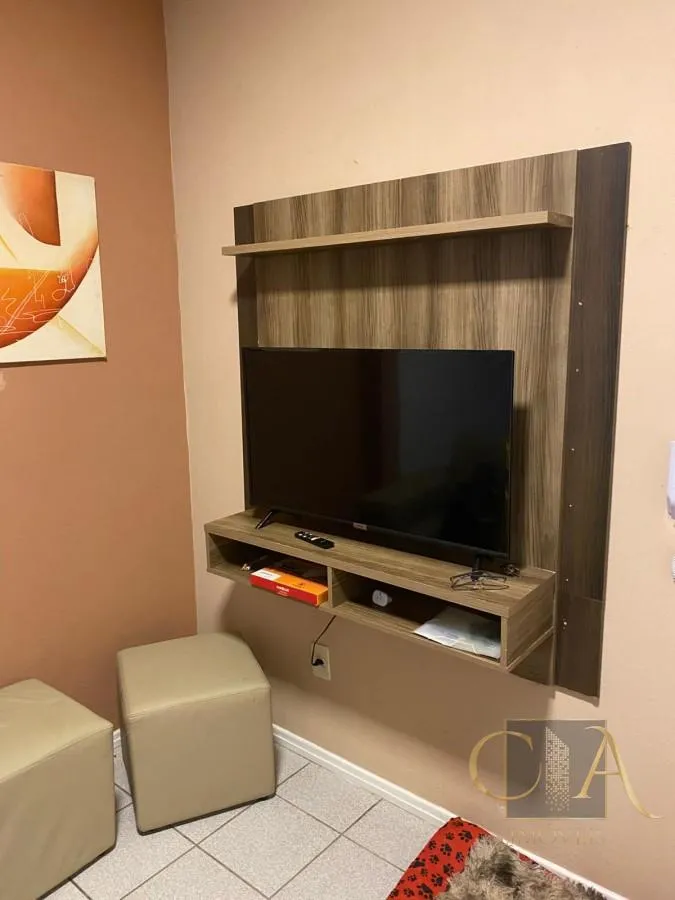 Imagem Apartamento para Temporada em Itapema, Centro, 2 dormitórios, 1 banheiro, 1 vaga