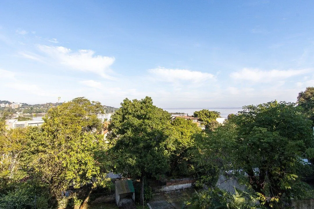 Imagem Casa para Venda - 380m², 4 dormitórios, sendo 1 suites, 4 vagas - Vila Assunção