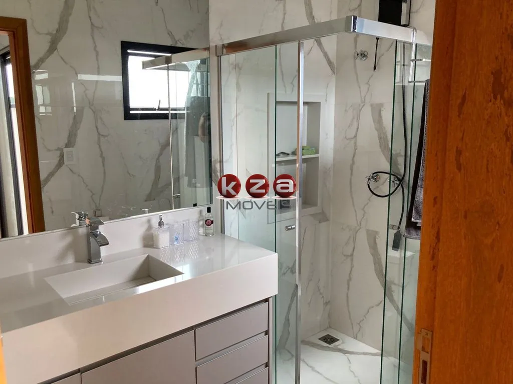 Imagem Casa em condomínio com 4 quartos, 3 suítes e 253m² em Valinhos-SP - Condomínio Madre Maria Villac