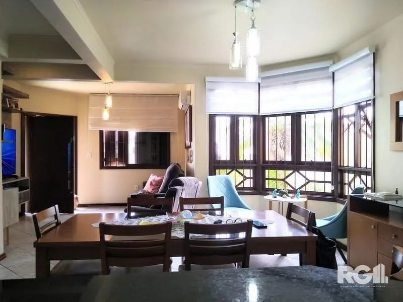 Imagem Casa sobrado com 3 dormitorios sendo 1 suite