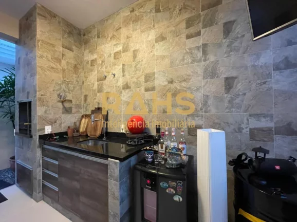 Imagem OPORTUNIDADE! De R$980.000,00 por R$899.000,00! Lindíssimo sobrado no Bairro Gloria, com fácil ace...