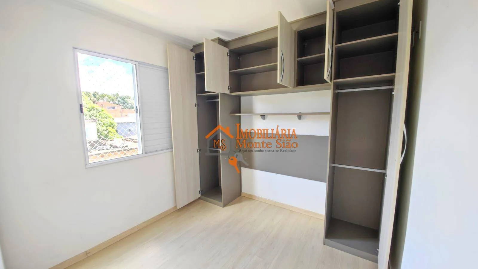 Imagem Apartamento com 2 dormitórios à venda, 46 m² por R$ 330.000,00 - Pimentas - Guarulhos/SP