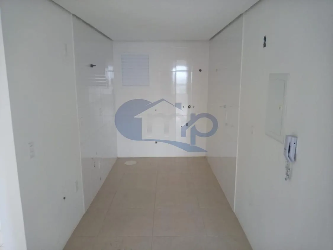 Imagem Apartamento a venda com 3 dormitorios no centro de Torres/RS