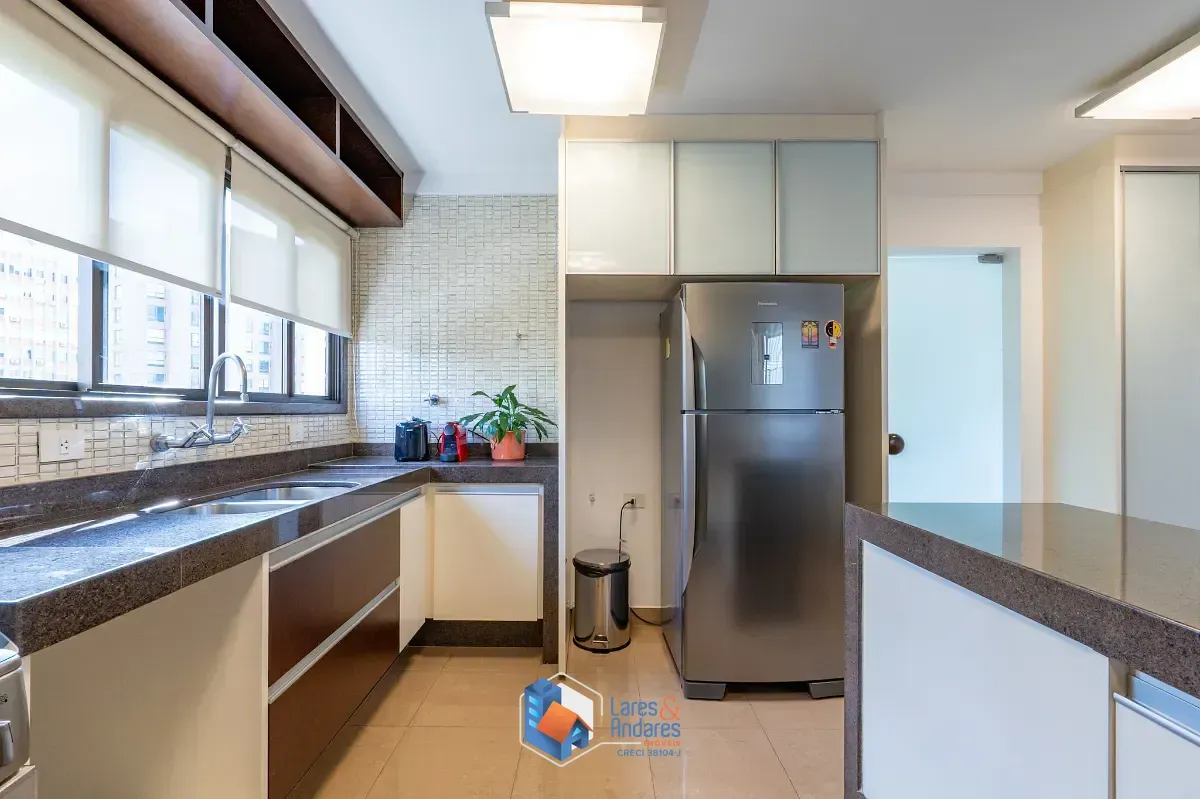 Imagem Apartamento para venda em Jardim Paulista com 4 quartos, sendo 3 suítes, 301m²