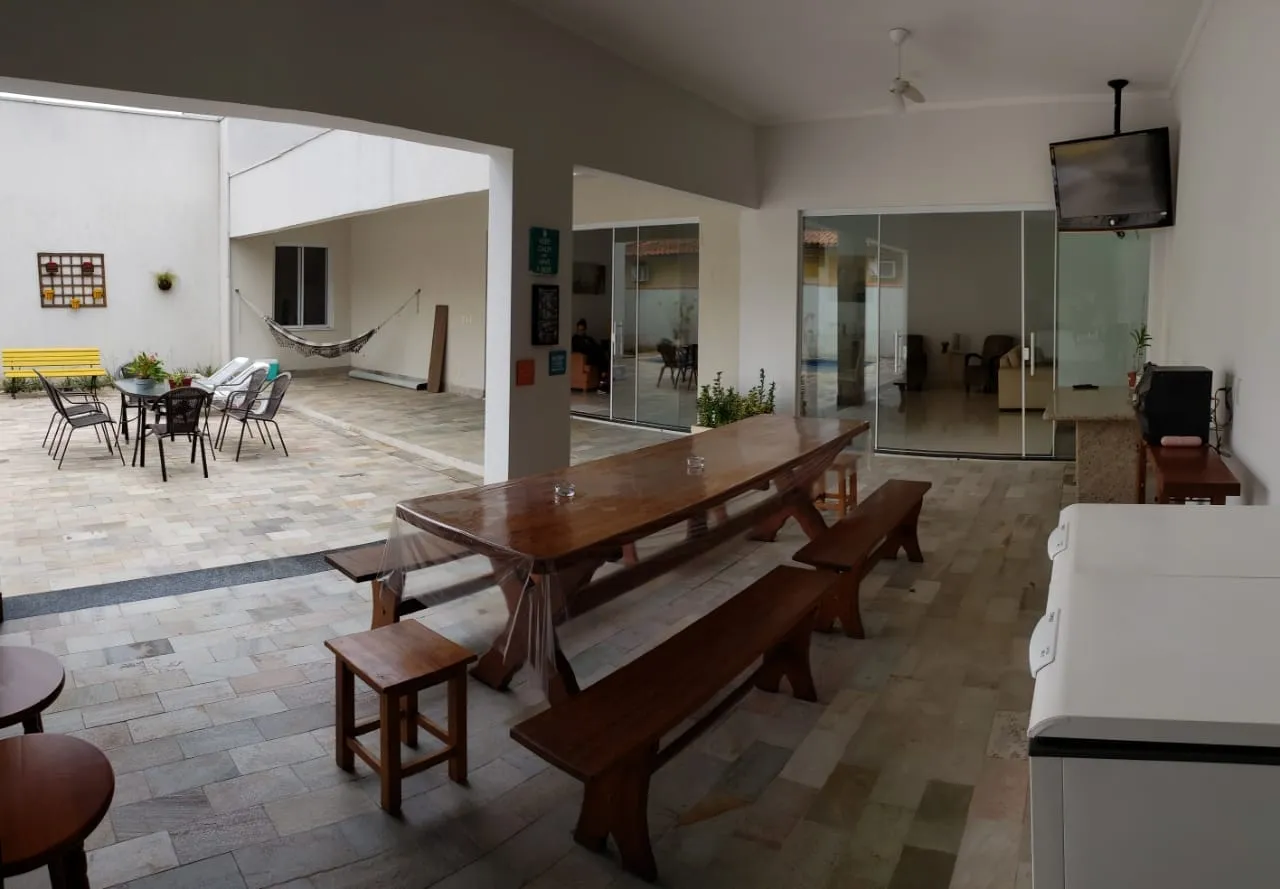 Imagem Casa à venda 3 Quartos, 3 Suites, 4 Vagas, 700M², Socorro, Pindamonhangaba - SP | COLONIAL VILLAGE