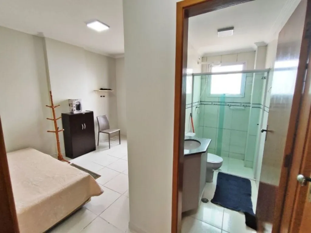 Imagem APARTAMENTO COM 140,00 m² - AVIAÇÃO - PRAIA GRANDE SP