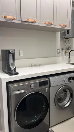 Imagem Apartamento com 4 suítes à venda no Centro de Balneário Camboriú/SC