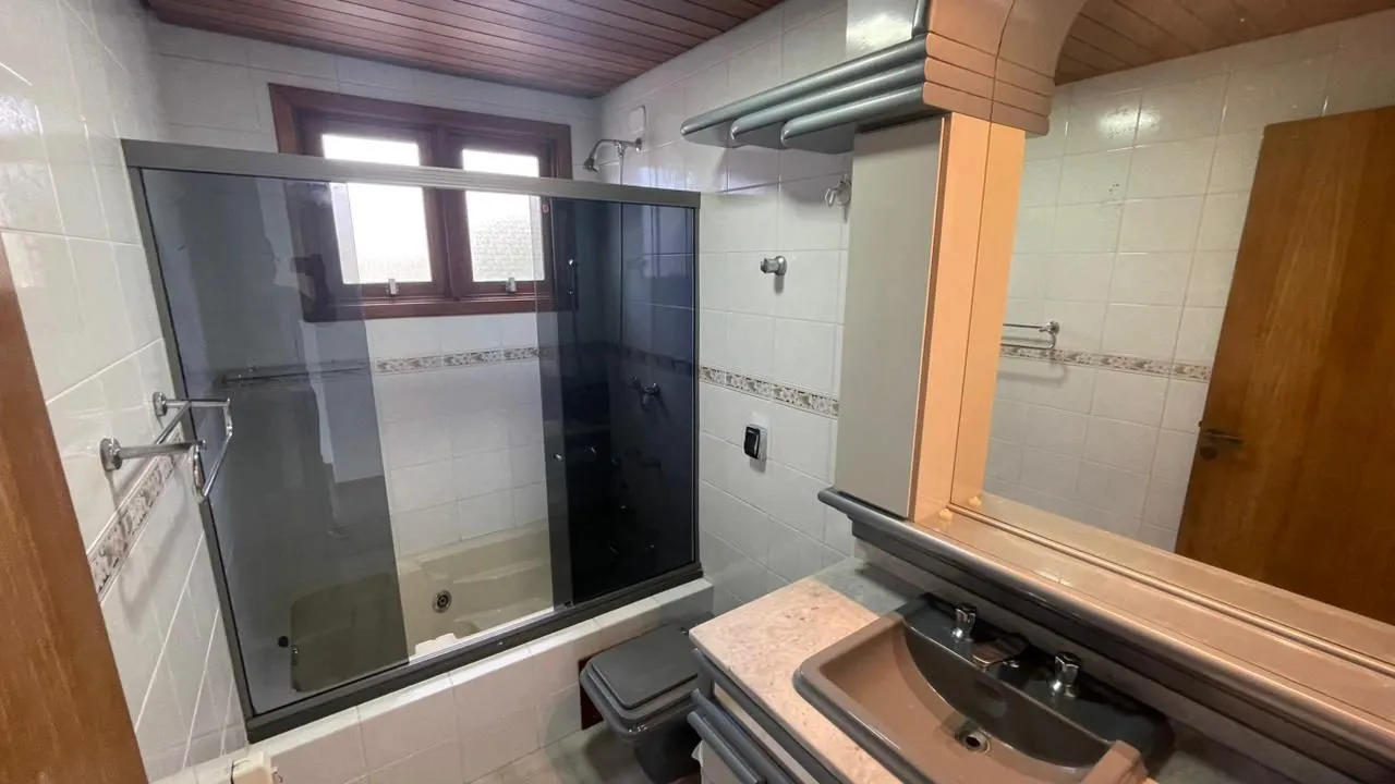 Imagem Apartamento mobiliado 3 dorms, 135m², suíte e 2 vagas - Jardim Lindóia