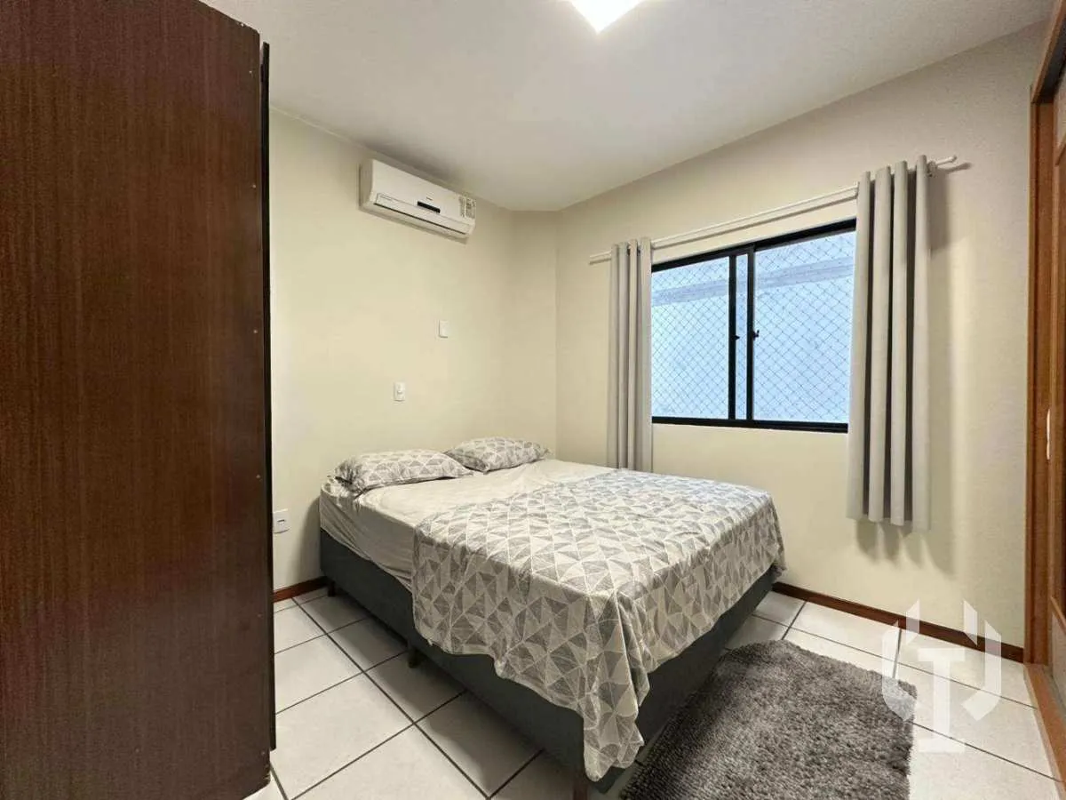 Imagem Apartamento à venda, no Osvaldo campos em Itapema, Meia Praia, com 2 quartos, 103m2