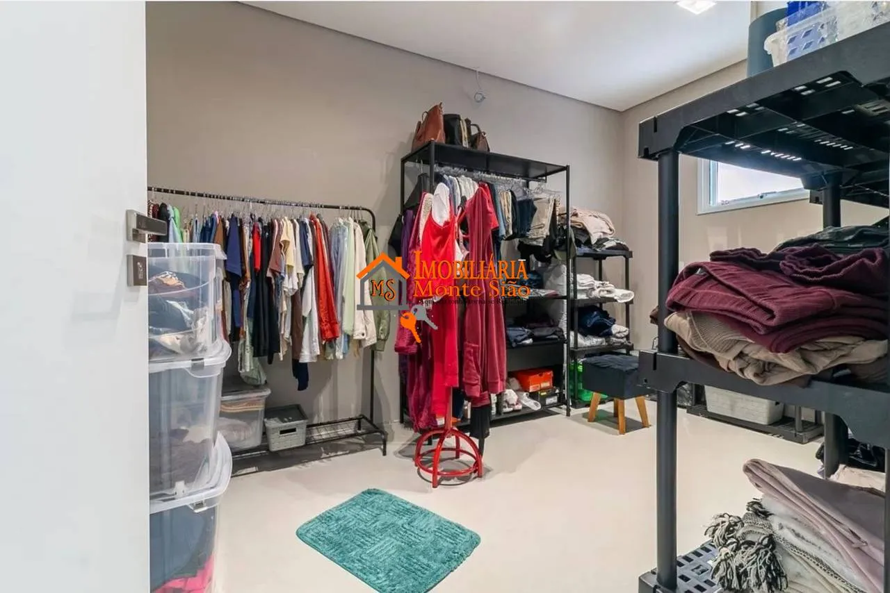 Imagem Sobrado com 3 dormitórios à venda, 270 m² por R$ 1.378.000,00 - Cidade Jardim Cumbica - Guarulhos/SP