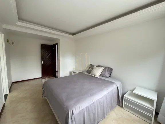 Imagem Casa à Venda no Itaigara | 4 Suítes | Piscina Privativa | Área Gourmet | 310m² Construídos
