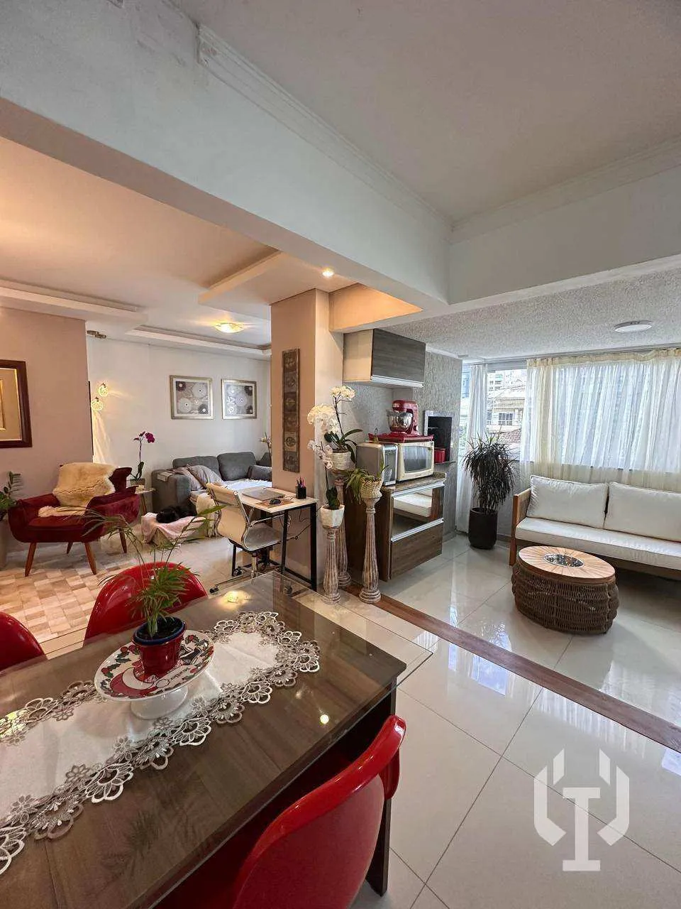 Imagem Apartamento à venda, no Consul cathcart em Itapema, Centro, com 2 quartos, 90m2