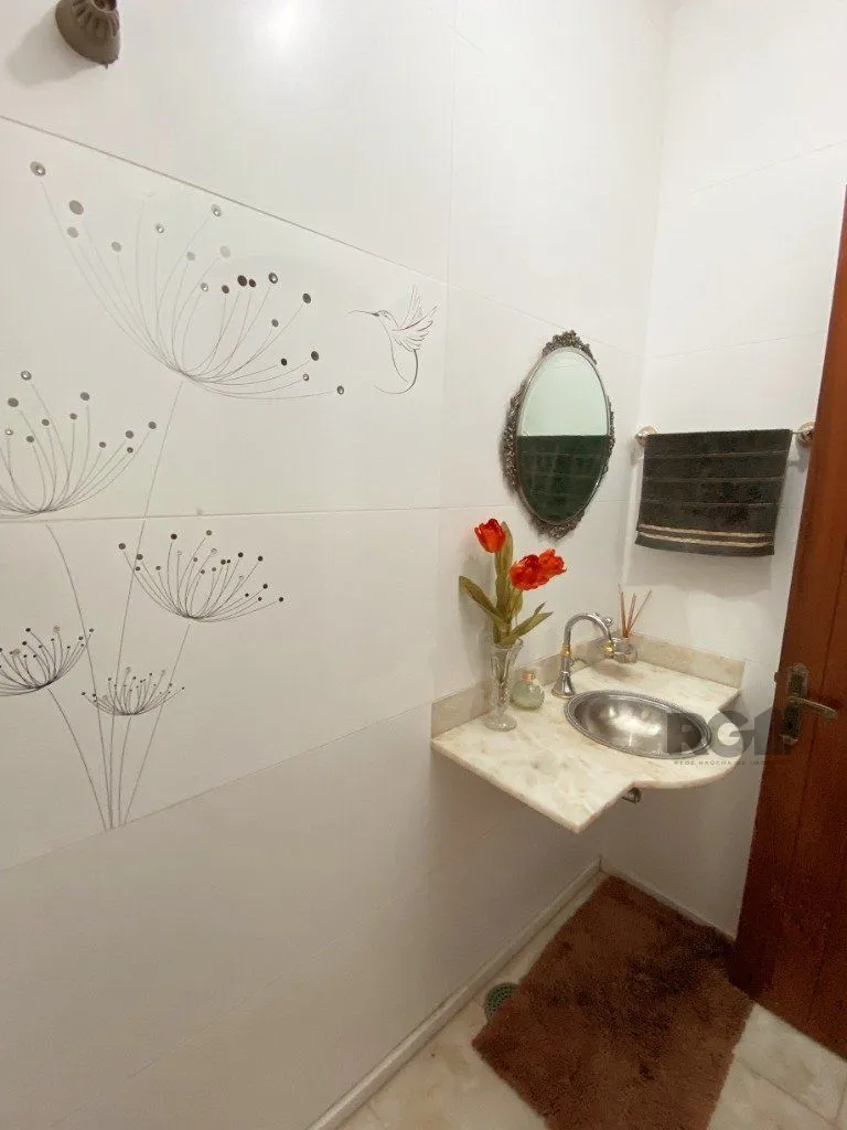 Imagem Casa no Teresópolis de 4 dormitórios e 4 vagas