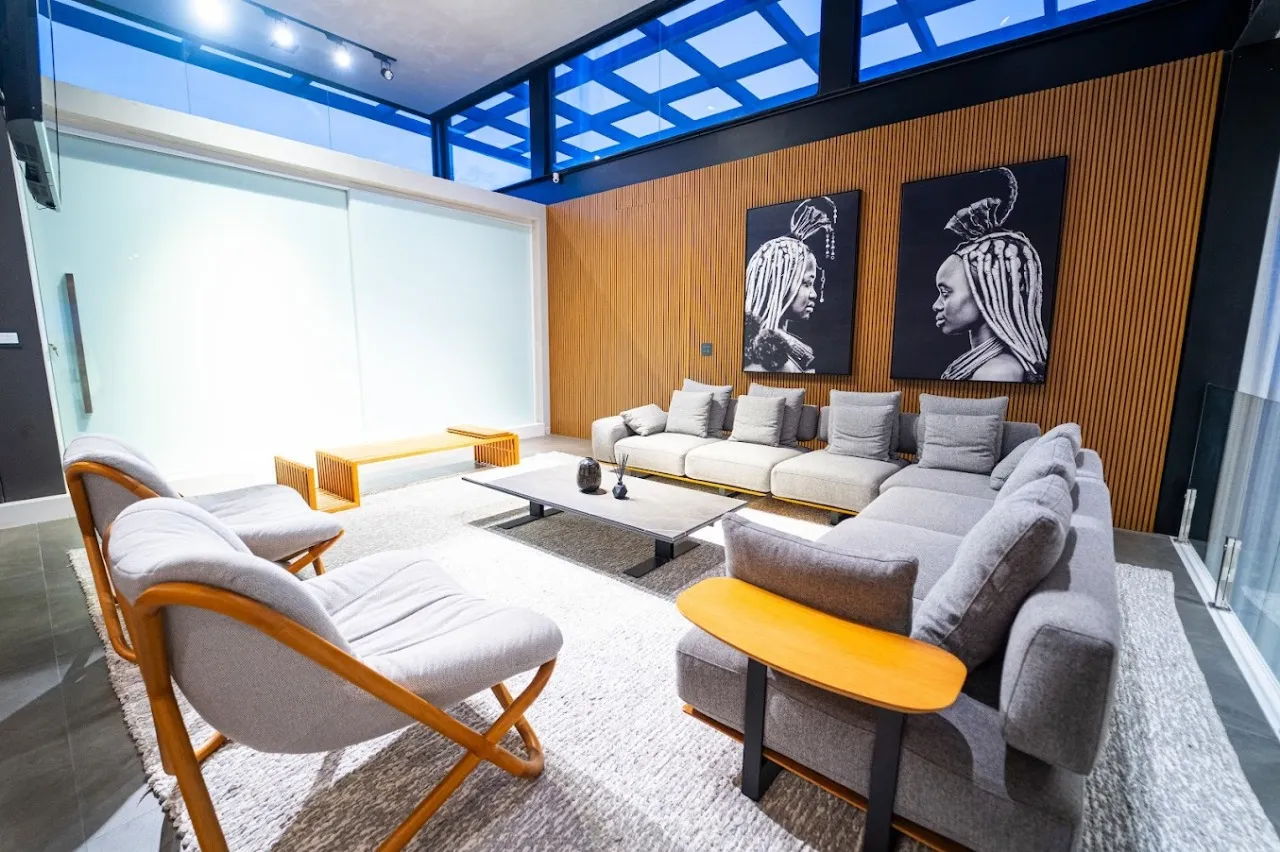 Imagem Magnífica casa à venda em Alphaville Nova Esplanada, Votorantim-SP: 3 quartos, 3 suítes, 2 salas, 4 banheiros, 4 vagas - 414,93 m².