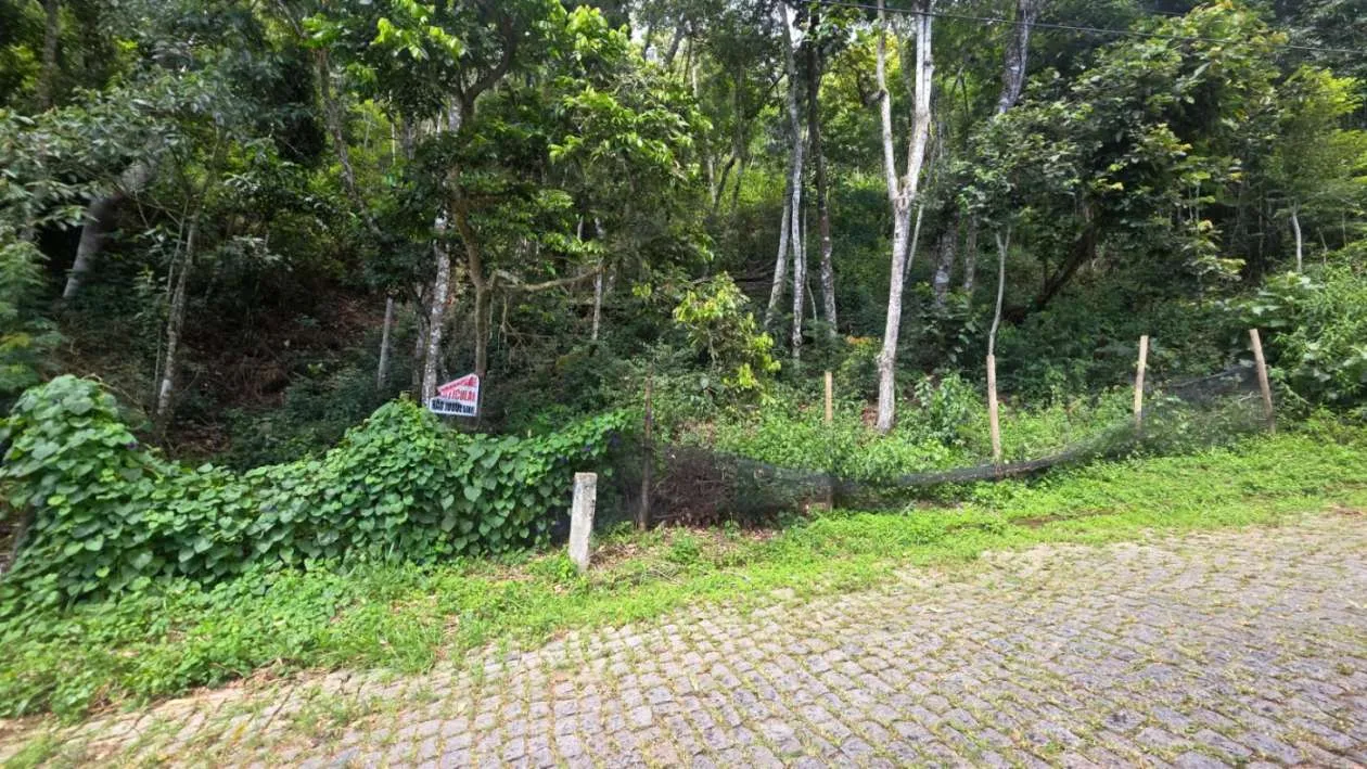 Imagem Terreno para Venda em Teresópolis / RJ no bairro Golfe