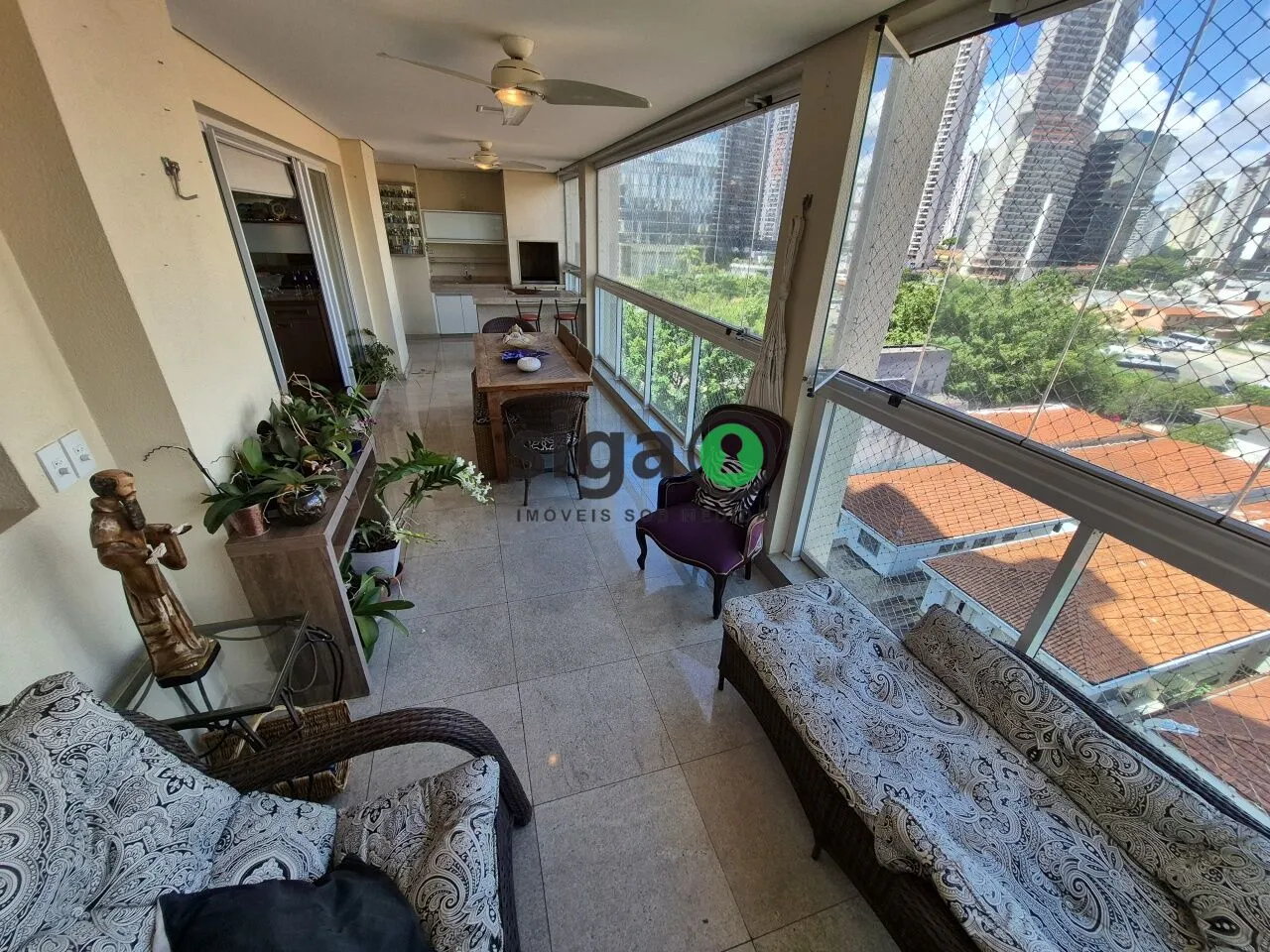 Imagem Apartamento a venda no Brooklin de 138m2, 3 quartos e 2 vagas