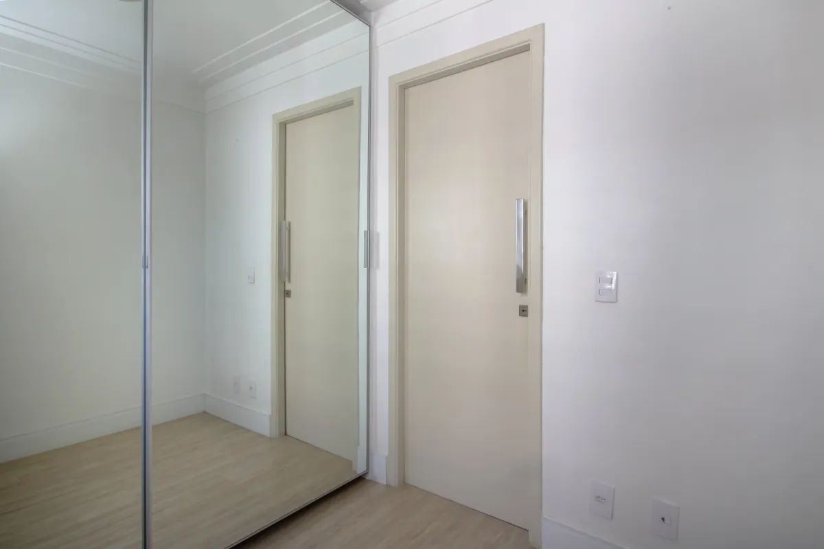 Imagem Apartamento para venda em Vila Anastácio com 2 quartos, 60m2