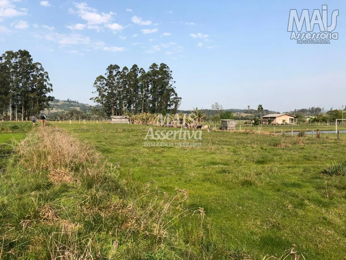 Imagem Sítio para Venda em Santo Antônio Da Patrulha / RS no bairro Pinheirinhos