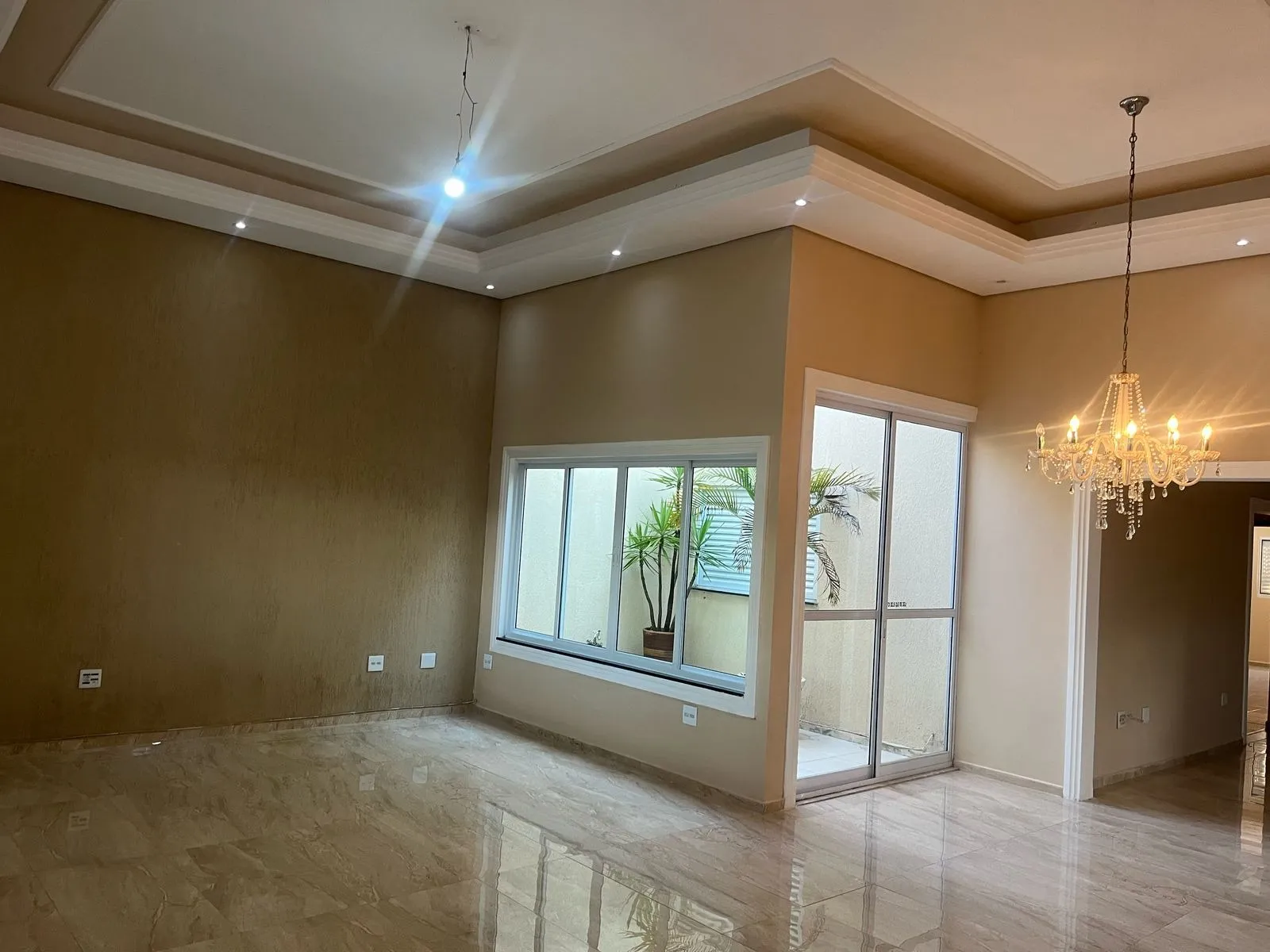 Imagem Casa a Venda com 3 Suítes no Condomínio Gramados de Sorocaba