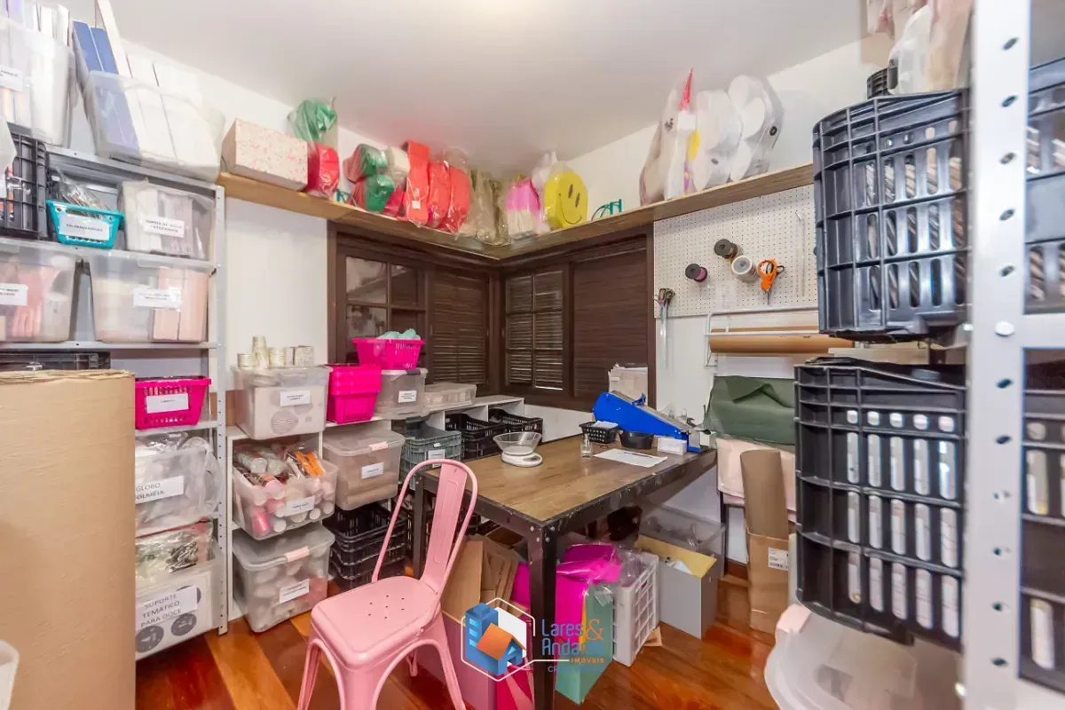 Imagem Casa de vila para venda em Vila Elvira com 3 quartos, sendo 1 suíte, 150m²