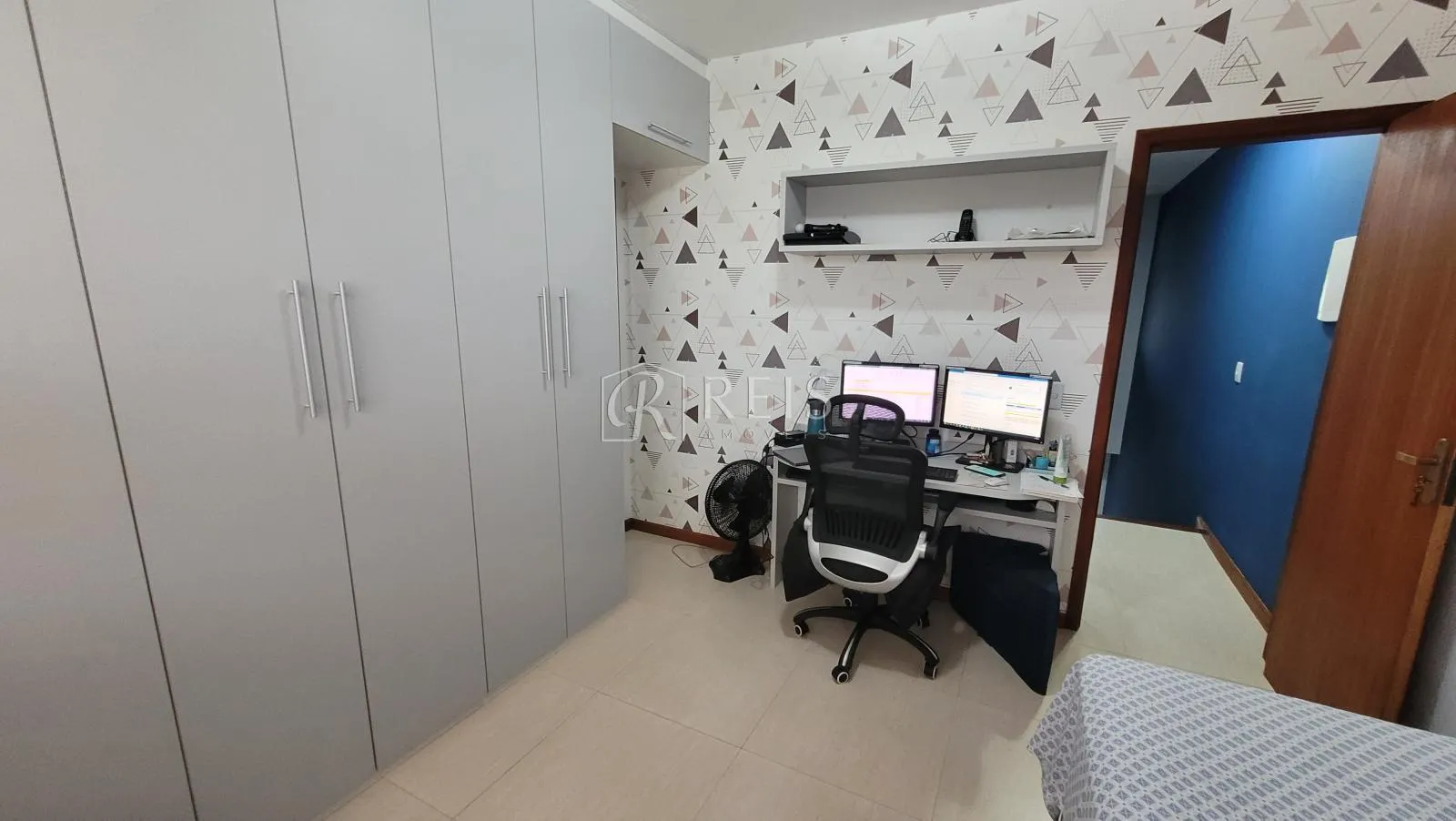 Imagem Casa para Venda em Rio das Ostras, Jardim Bela Vista, 3 dormitórios, 2 suítes, 3 banheiros, 3 vagas