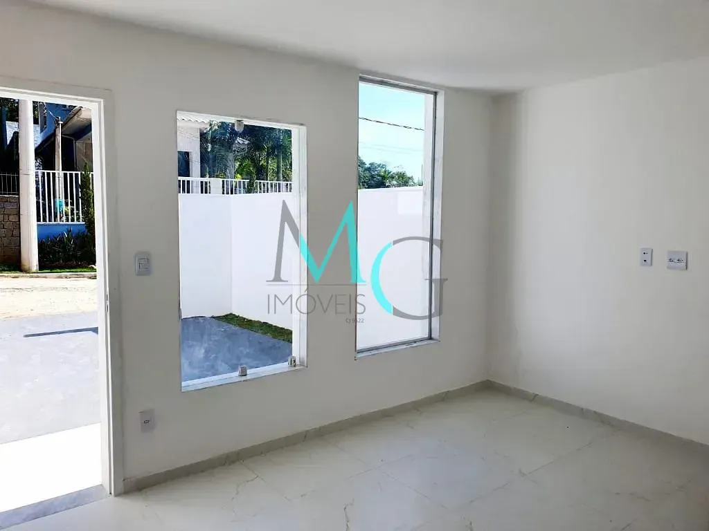 Imagem Casa com 2 dormitórios à venda, 120 m² por R$ 320.000,00 - Guaratiba - Rio de Janeiro/RJ