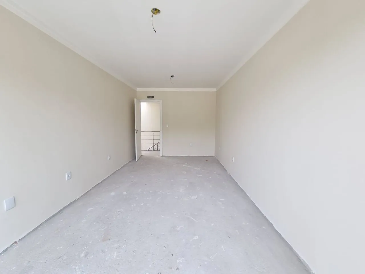Imagem Sobrado com 145m² privativos e 03 Dormitórios No Lagos de Nova Ipanema