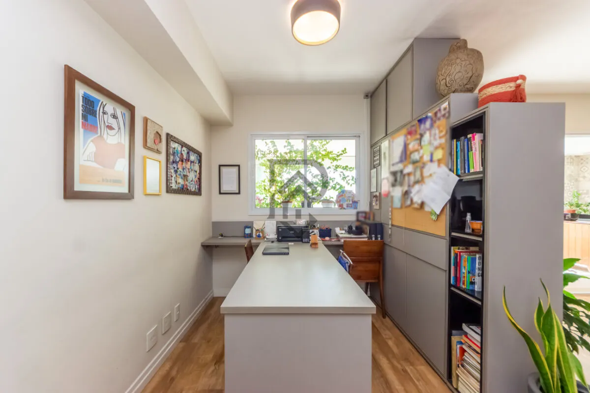 Imagem Apartamento Aclimação pronto para morar andar alto