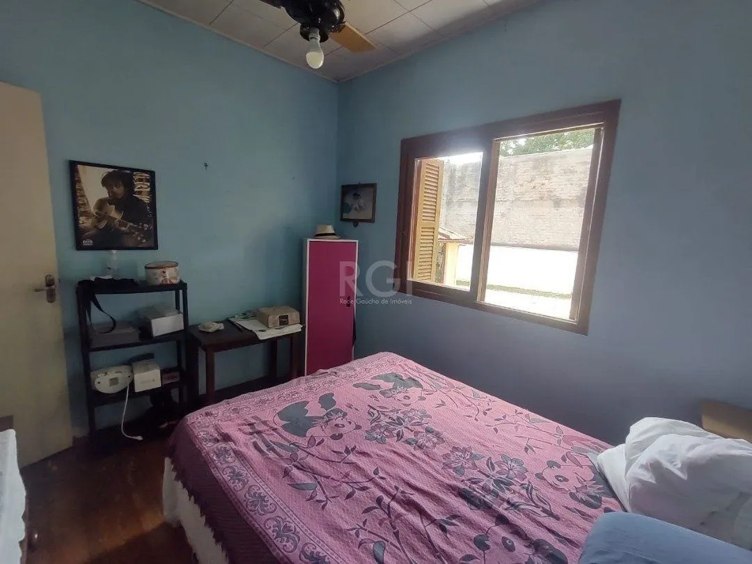 Imagem Casa para Venda - 265.1m², 3 dormitórios, 4 vagas - Guarujá