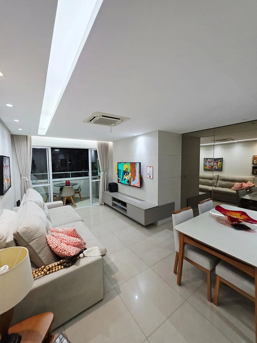 Apartamento - Venda 3/4, 2 suítes no Cidade Jardim
