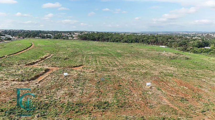 Imagem Terreno em Condomínio a Venda no bairro Residencial Jardins Miami - Aparecida de Goiânia, GO
