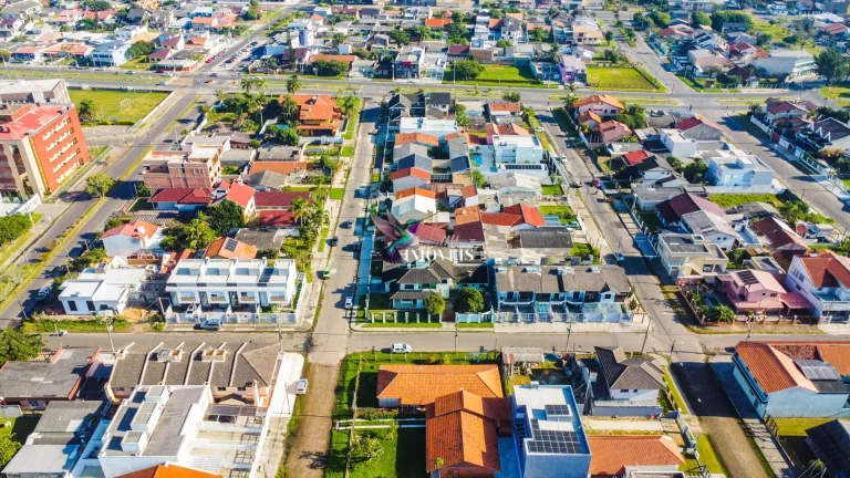 Imagem Casa à venda no bairro Zona Nova - Tramandaí/RS