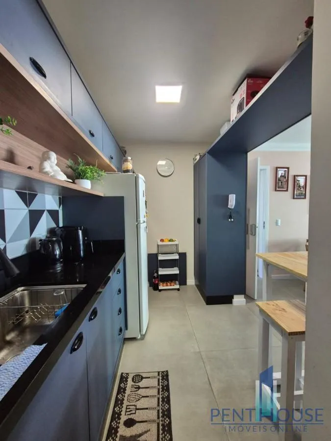 Imagem Apartamento Zona Central para Venda em Balneário Camboriú, CENTRO, 2 dormitórios, 1 banheiro, 1 vaga