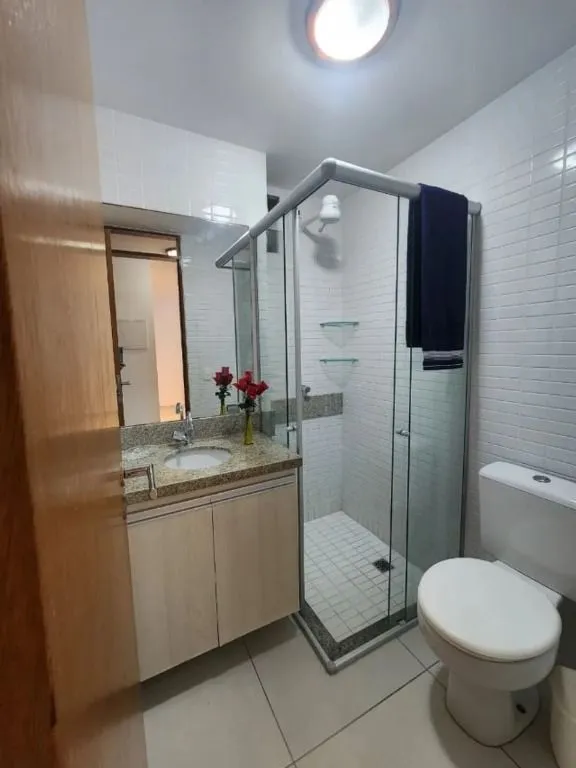 Imagem Apartamento mobiliado com 2 quartos, lazer panorâmico e excelente localização no Cabo Branco, a poucos metros da praia.