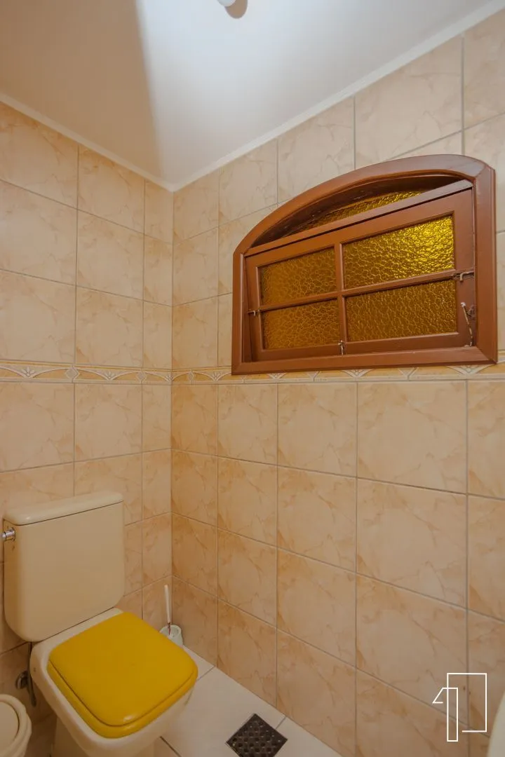 Imagem Oportunidade sobrado 2/3 pisos com 21D e 19 suítes - Jdm Botânico - P. Alegre.