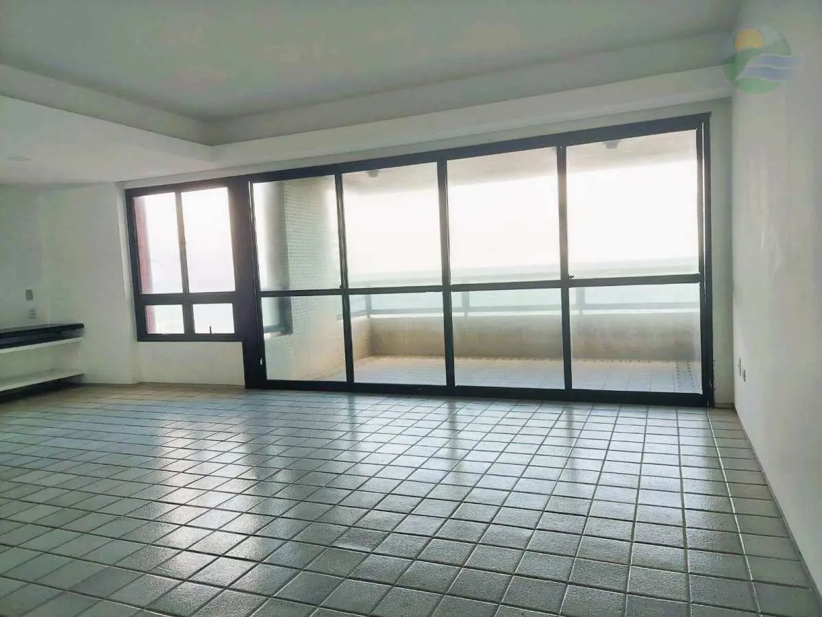 Imagem Apartamento com 4 suites, frente mar, calçadão de Piedade, em Piedade, Jaboatão dos Guararapes.